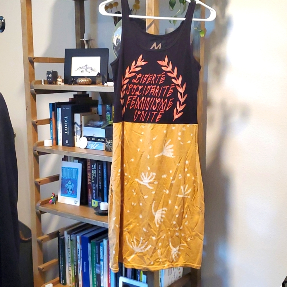 BRASS ARROW + beautiful handmade indigenous artist dress 🖤 one of a kind mid